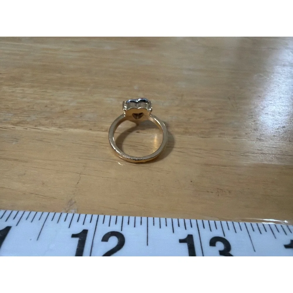 Gold Tone Heart‎ Shaped Pinkish/Purple Stone Ring Appos Sz 7.25 Romantic